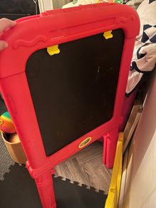 kids whiteboard / blackboard