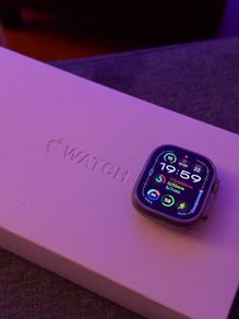 Apple Watch Ultra (1st Gen) - Natural Titanium