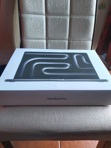 Macbook Pro empty box