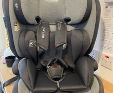 Joie infant Car Seat and Joie Pushchair
