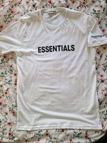 Essentials t-shirt