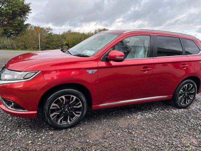 Mitsubishi Outlander 2016