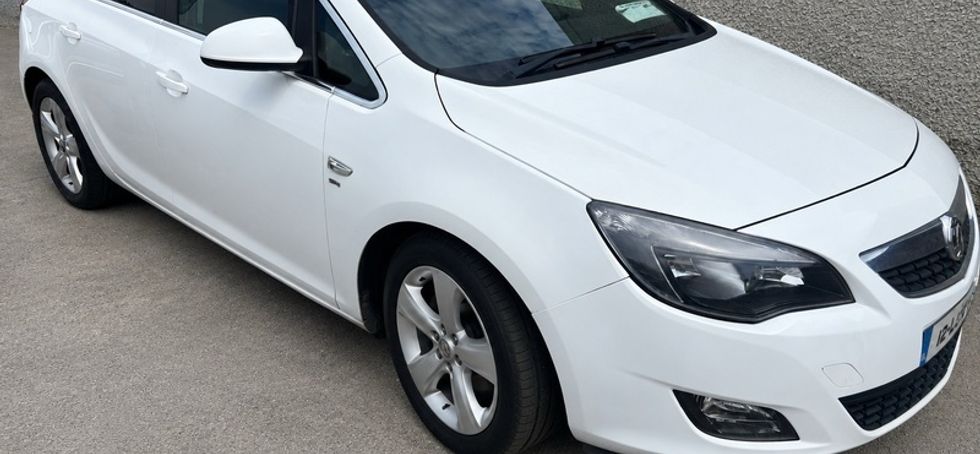 2012 Vauxhall Astra SRI diesel