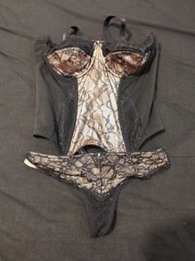 panache corset 34d and g-string 10