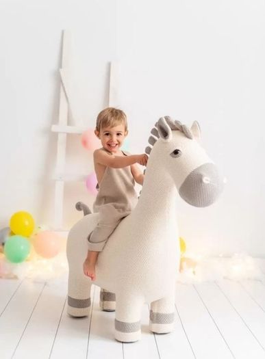 Crochet Plush Pony, Friendship Fabric with Hypoallergenic Cotton Wool, Foam Filling and Wood Texture, Crochet Pony White and Grey