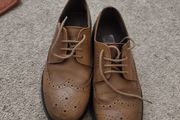Boys shoes Next size 5