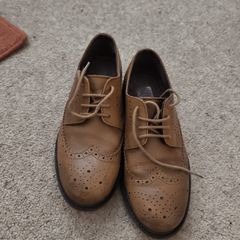 Boys shoes Next size 5