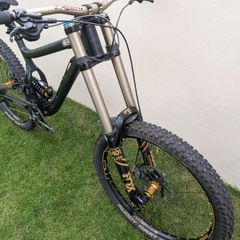 Turner DHR downhill bike