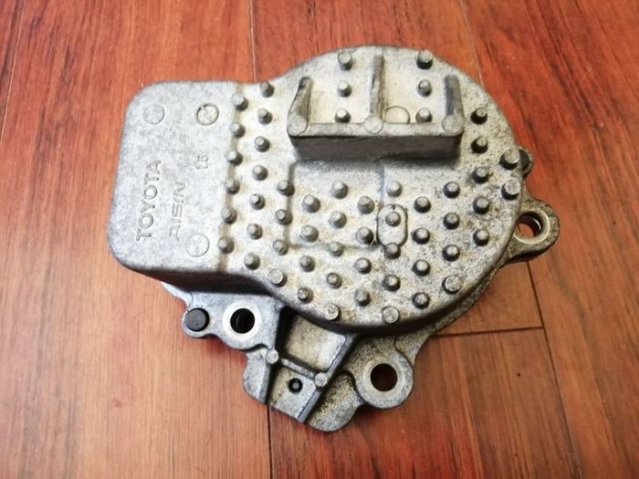 Toyota Prius electric water pump