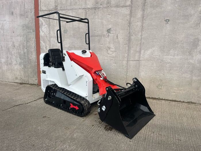 Mach Pro  MPS-360 mini skid steer