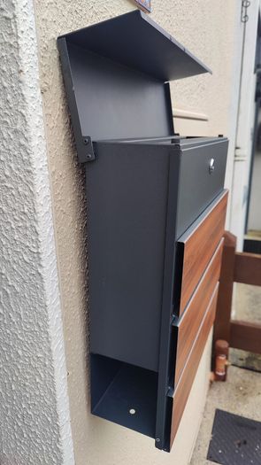 Mailbox made of Galvanized Steel