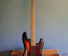 Fender Squier CV 60s P-Bass