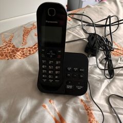 Panasonic KX-TGC420E Cordless Phone with Answering Machine