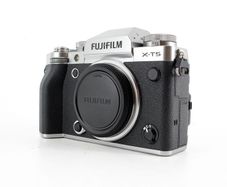 Fujifilm X-T5