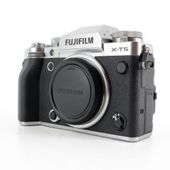 Fujifilm X-T5