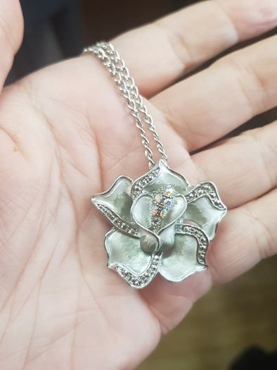 Vintage Flower Pendant