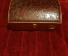 Jewellery box