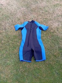 wetsuit