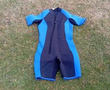 wetsuit