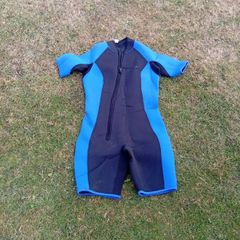 wetsuit