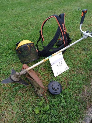 stihl brush cutter / strimmer