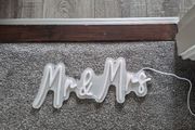 wedding sign light up mr &amp; mrs