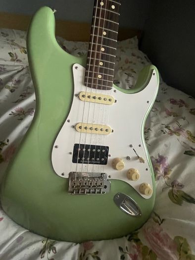 Fender player 2 Stratocaster upgraded