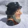 ROYAL DOULTON (D6463) - a medium size character jug of RIP VAN WINKLE (4" height). Pristine condition. Image 2