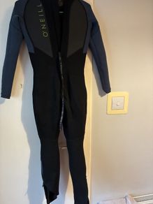 O Neill s wetsuit Age 12