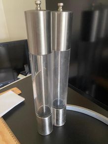 Salt and pepper grinders