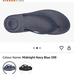 2 pairs men's fitflops