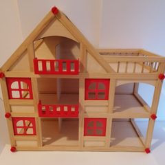 Wooden Doll's House (Three Storey)