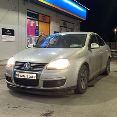 vw jetta breaking