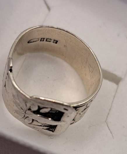 Vintage sterling silver ring size L