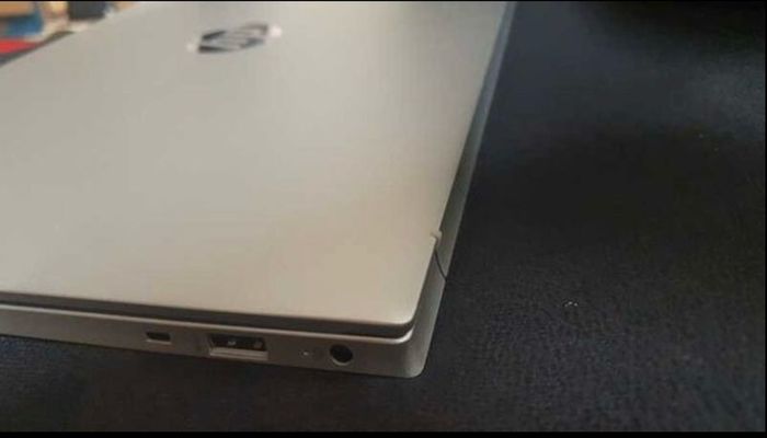 Laptop