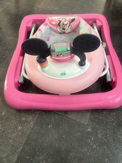 baby walker