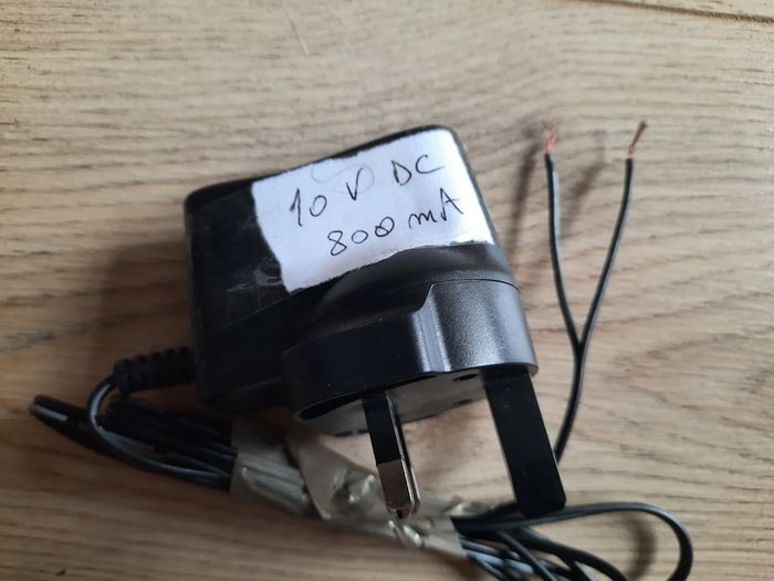 Power adapter