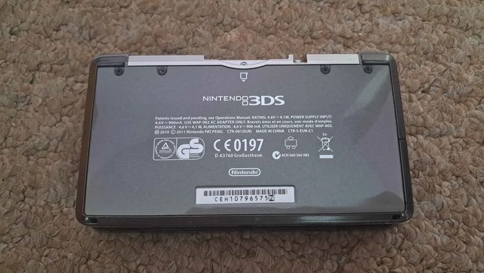Nintendo 3ds black