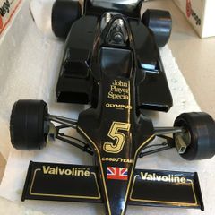 Lotus Jps Formula 1 Scale 1 /14 Burago