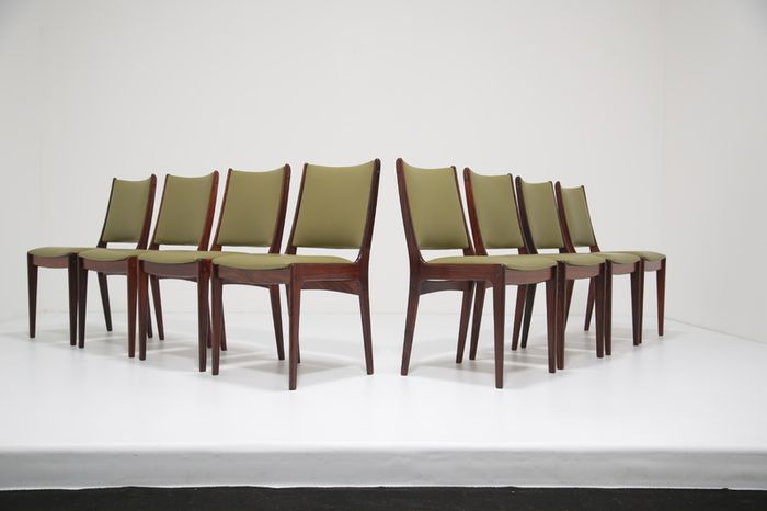 Set of 8 Vintage Danish Rosewood Dining Chairs by Johannes Andersen for Uldum Mobelfabrik, 1960s