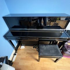 Kawai K200 Upright Piano - Excellent Condition