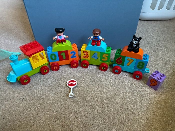 Duplo Number Train