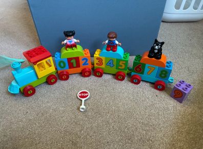Duplo Number Train