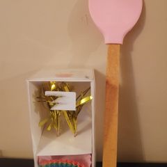 Cupcake set new