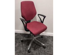 Premium ergonomic Swiss computer chair Giroflex 64-7078