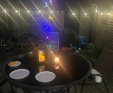 Table and 6 chairs