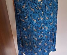 Gallery Top Size 12 Stunning Giraffe Pattern