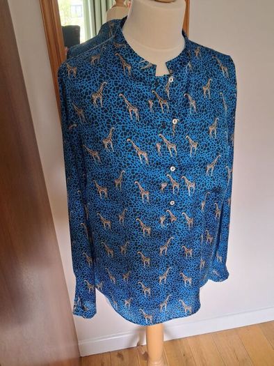 Gallery Top Size 12 Stunning Giraffe Pattern