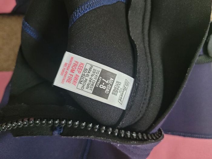 Girl's wetsuit, 7-8