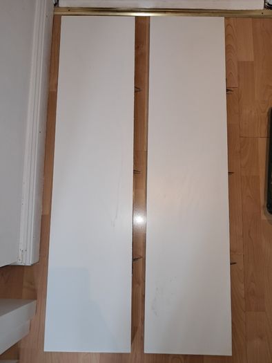 Floating shelves